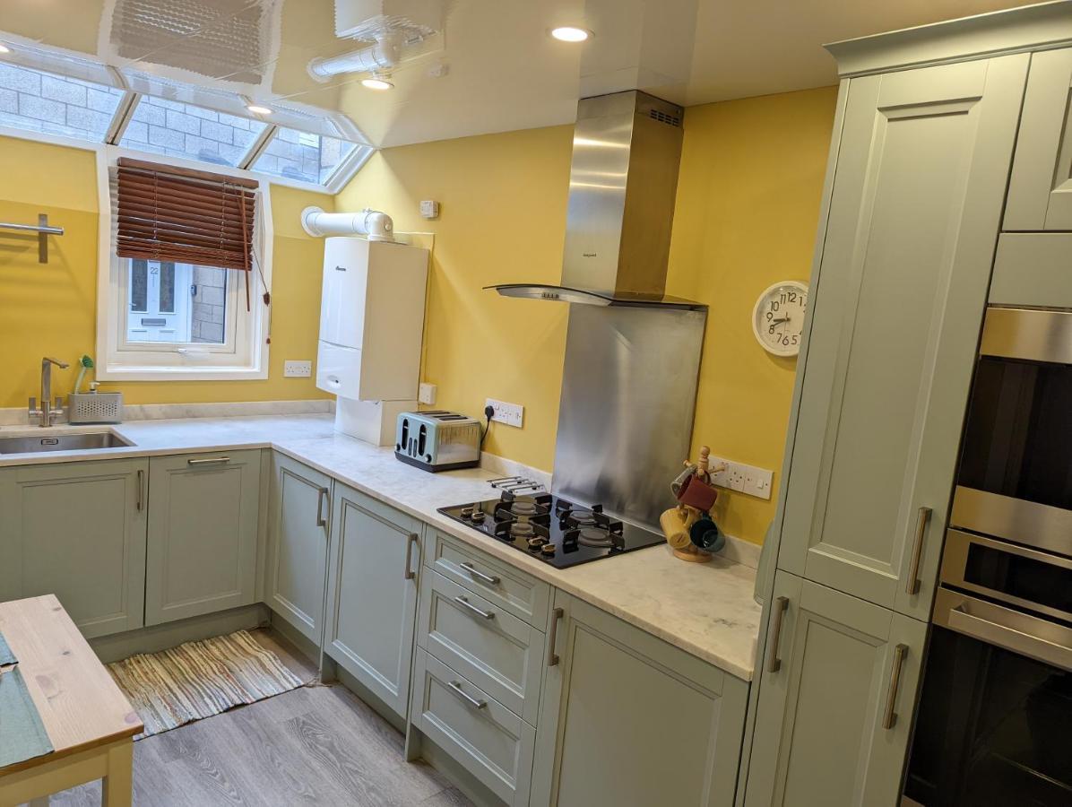 אדינבורו Family Friendly Central Garden Flat מראה חיצוני תמונה
