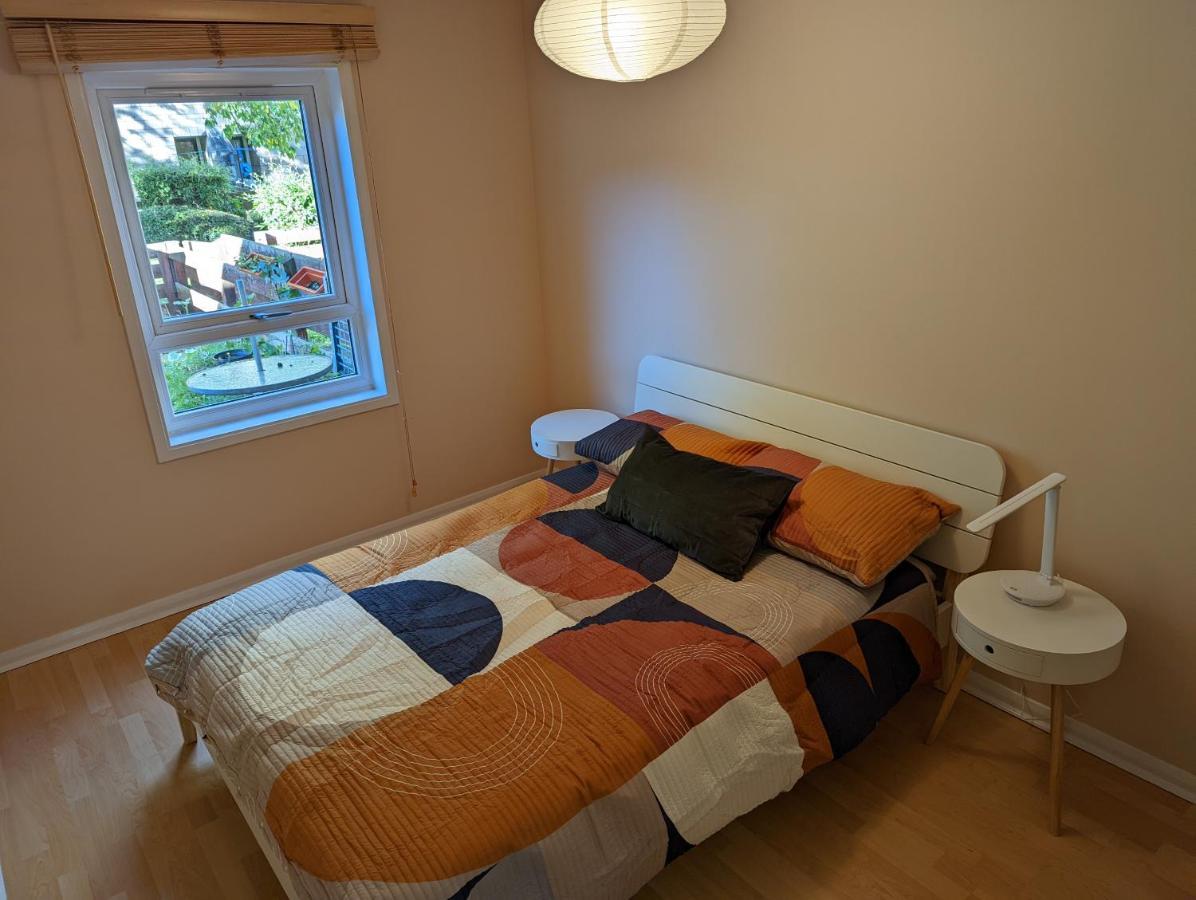 אדינבורו Family Friendly Central Garden Flat מראה חיצוני תמונה
